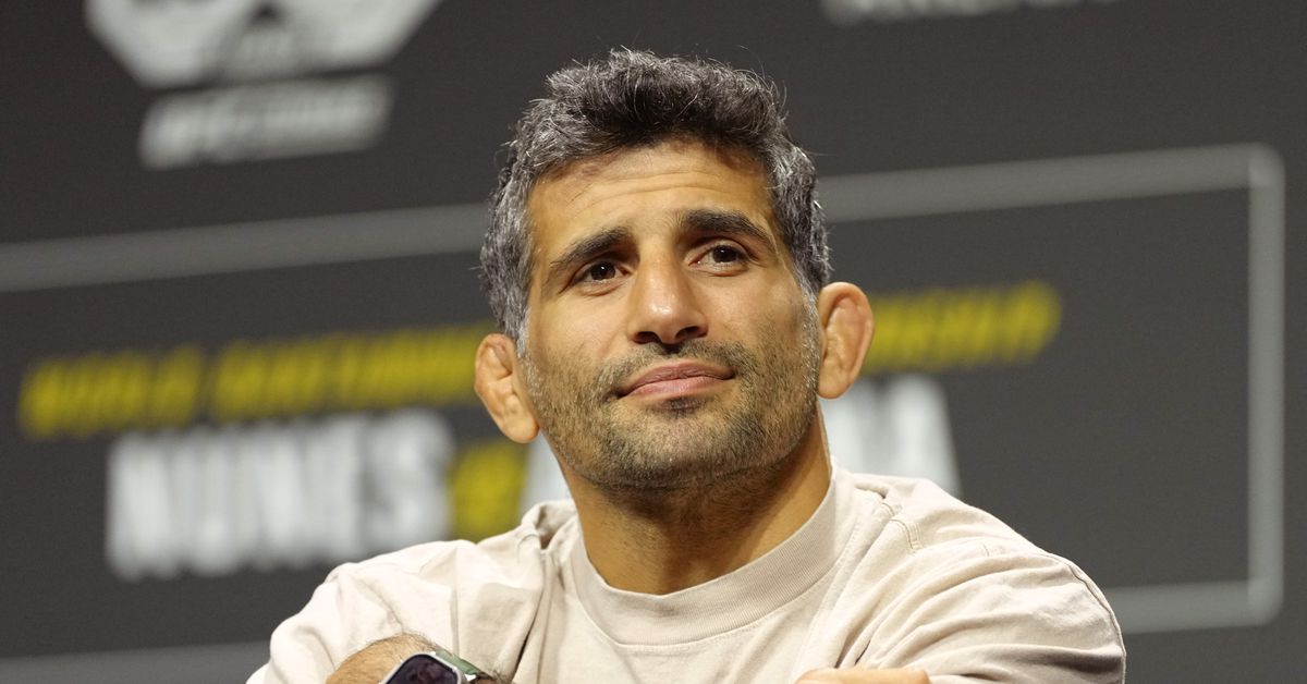 Beneil Dariush Désigné Lauréat Du Prix Communautaire Forrest Griffin 